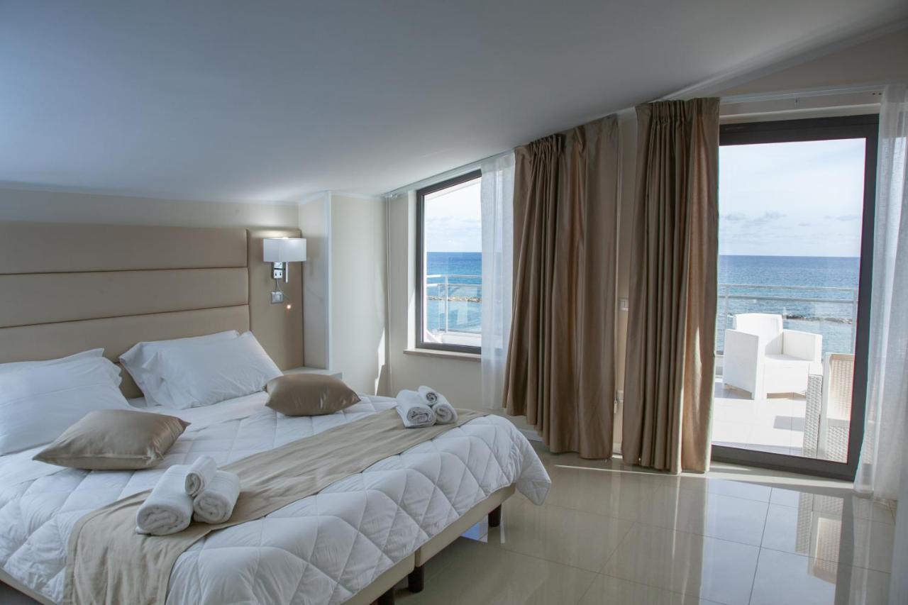 Hotel Dolce Stella Torre Melissa Eksteriør bilde