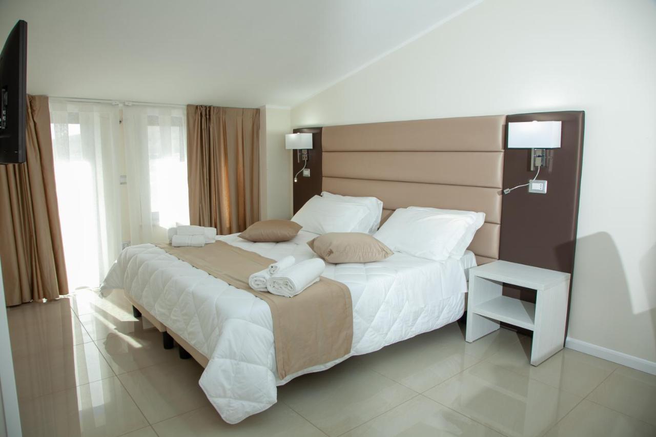 Hotel Dolce Stella Torre Melissa Eksteriør bilde